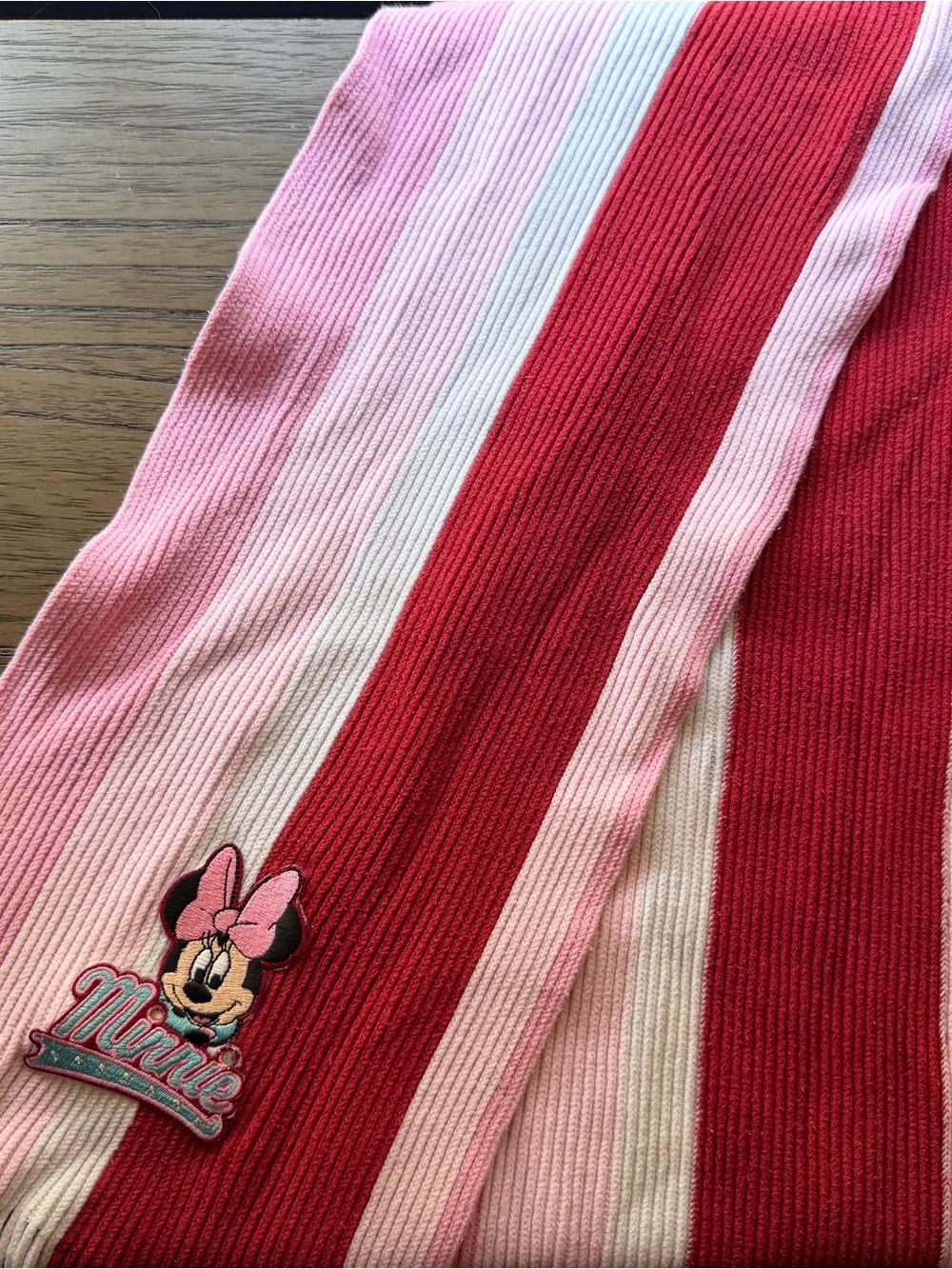 Minnie Mouse Striped Knit Scarf - Pink & Red